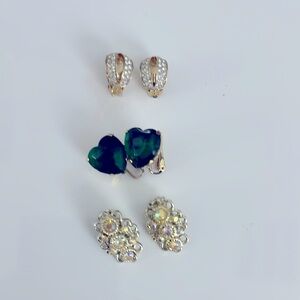 VINTAGE Elegant Gold and Green Heart Earrings Set